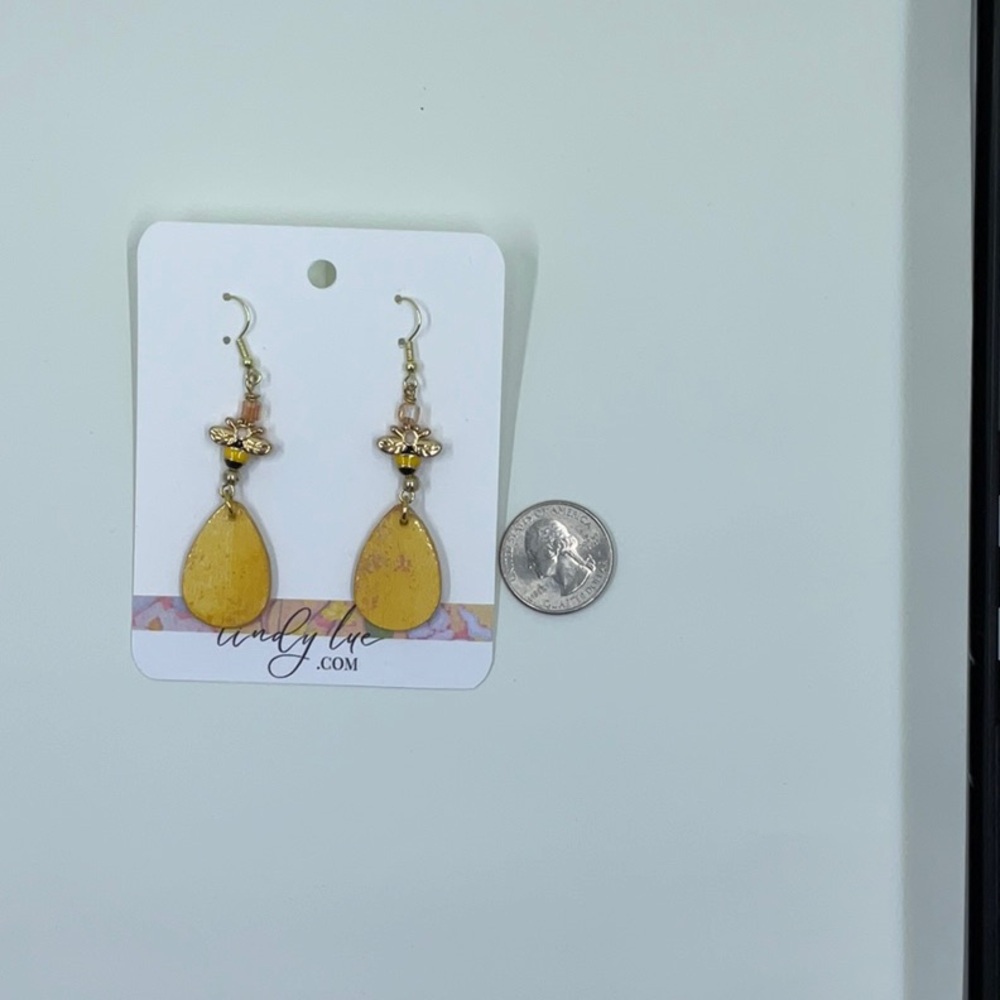 Golden Dangle Teardrop Statement Earrings with Bee Charm - Picture 7 of 9